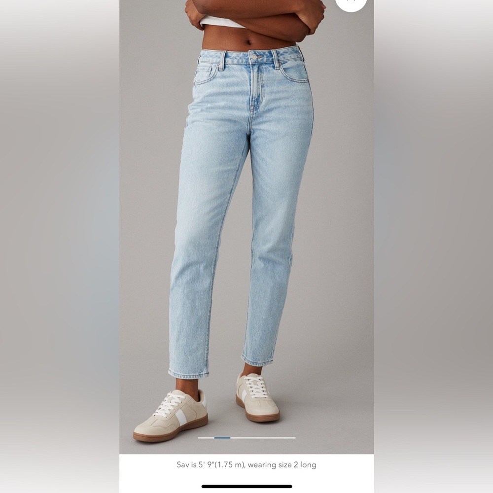 American Eagle Stridgid Mom Jean
